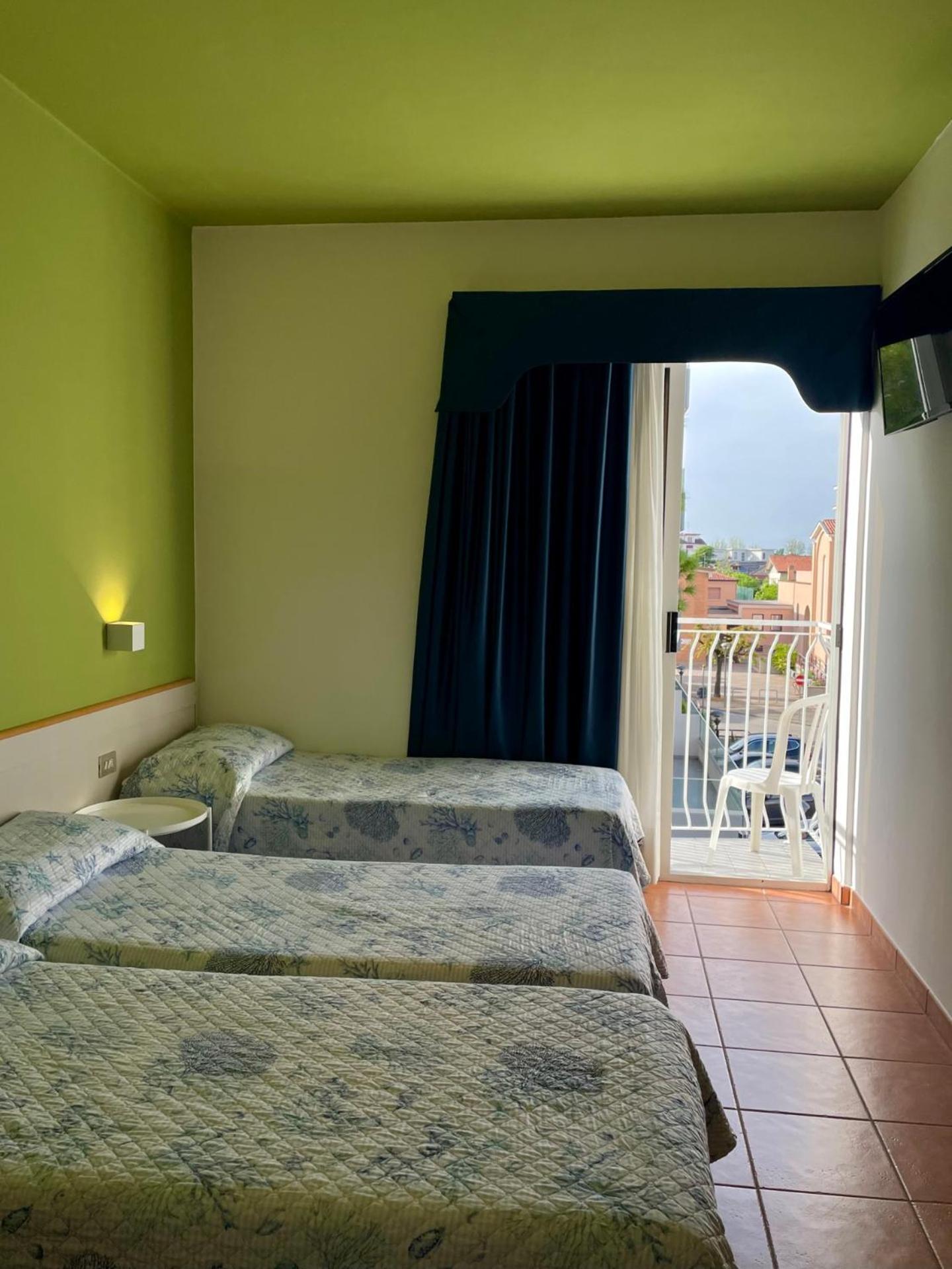 לידו די ג'סולו Hotel Portofino מראה חיצוני תמונה