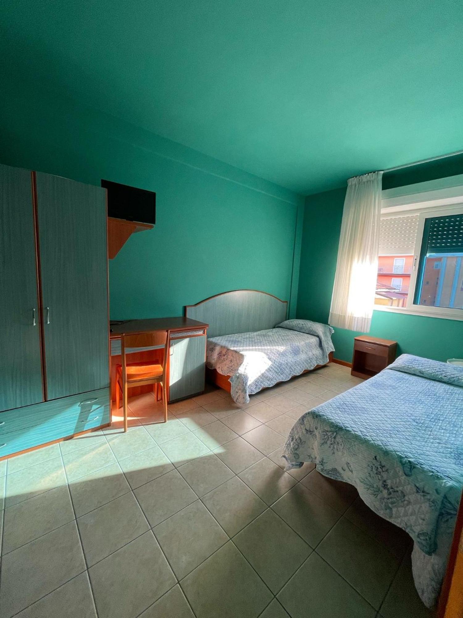לידו די ג'סולו Hotel Portofino מראה חיצוני תמונה