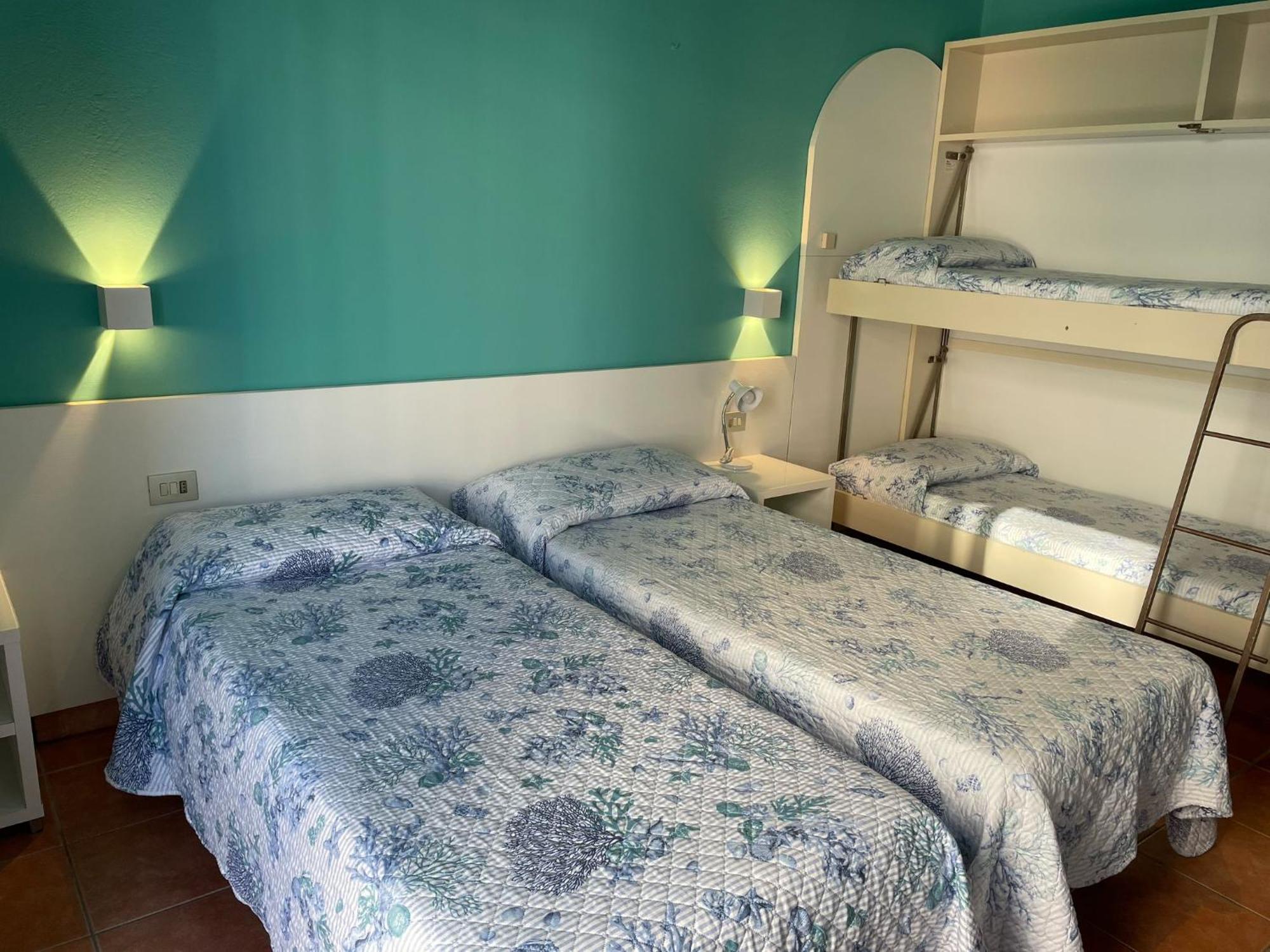 לידו די ג'סולו Hotel Portofino מראה חיצוני תמונה